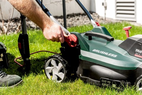METABO KOSIARKA DO TRAWY AKUM. 36CM RM 36-18 LTX BL 36 2*5.2AH METABO KOSIARKA DO TRAWY AKUM. 36CM RM 36-18 LTX BL 36 2*5.2AH