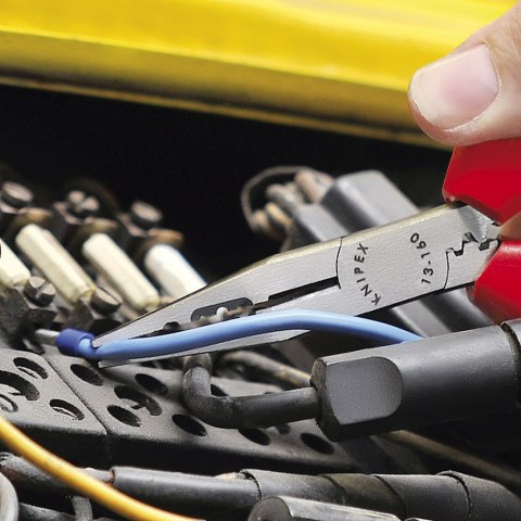 KNIPEX SZCZYPCE DLA ELEKTRYKÓW 4W1 160MM KNIPEX SZCZYPCE DLA ELEKTRYKÓW 4W1 160MM