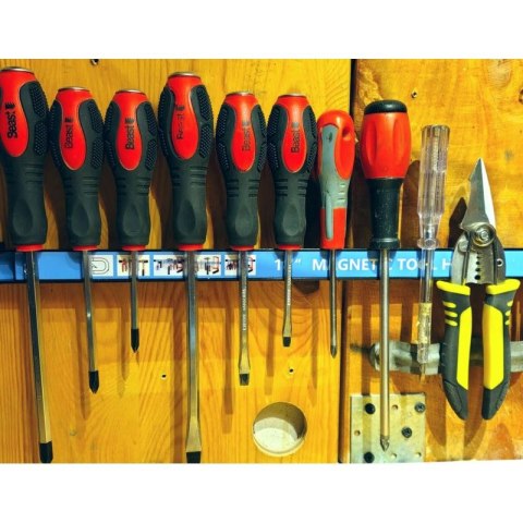 BEAST Listwa magnetyczna uchwyt magnes na narzędzia 610mm 24" warsztatowy BEAST Listwa magnetyczna uchwyt magnes na narzędzia 610mm 24" warsztatowy