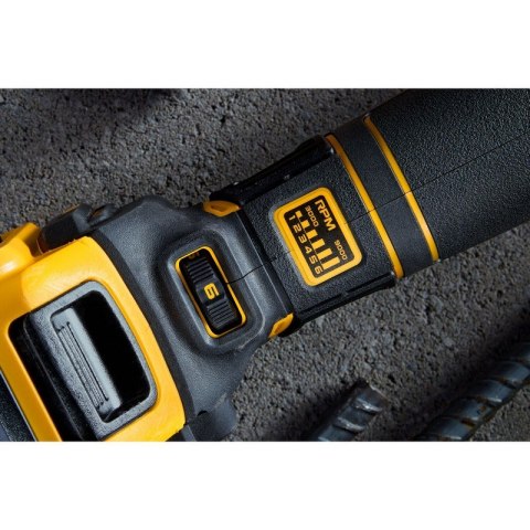 DEWALT SZLIFIERKA KĄTOWA AKUMULATOROWA 125 MM XR 18V 0*AH REG. OBR. DEWALT SZLIFIERKA KĄTOWA AKUMULATOROWA 125 MM XR 18V 0*AH REG. OBR.