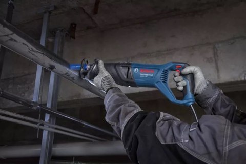BOSCH PIŁA SZABLASTA GSA 12-30 1250W BOSCH PIŁA SZABLASTA GSA 12-30 1250W