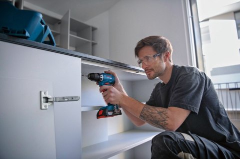 BOSCH ZESTAW COMBI GSR18V-45 + GWS18V-8 + GBH18V-22 3*4.0AH BOSCH ZESTAW COMBI GSR18V-45 + GWS18V-8 + GBH18V-22 3*4.0AH