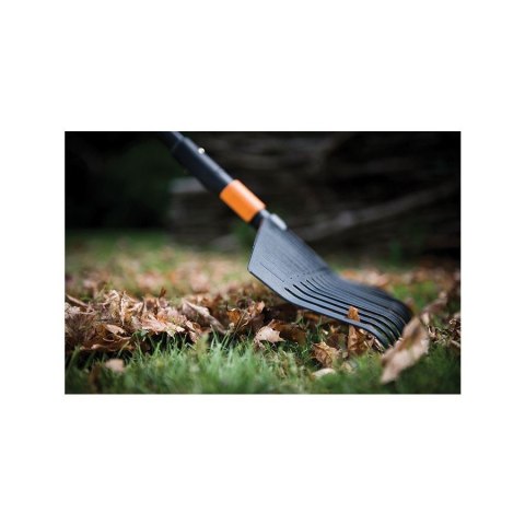 FISKARS GRABIE DO LIŚCI Z TWORZYWA QUIKFIT - NIEOPRAWNE FISKARS GRABIE DO LIŚCI Z TWORZYWA QUIKFIT - NIEOPRAWNE