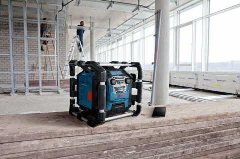 BOSCH RADIO AKUMULATOROWE GPB 18V-5 SC DAB+ 0*AH BOSCH RADIO AKUMULATOROWE GPB 18V-5 SC DAB+ 0*AH