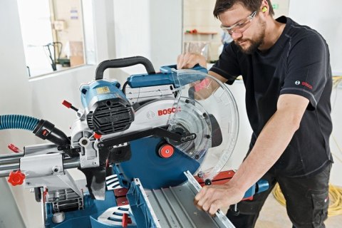 BOSCH PILARKA UKOSOWA, UKOŚNICA GCM 12 SDE 1800W 305MM BOSCH PILARKA UKOSOWA, UKOŚNICA GCM 12 SDE 1800W 305MM