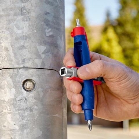 KNIPEX KLUCZ WIELOFUNKCYJNY DO SZAF STEROWNICZYCH KNIPEX KLUCZ WIELOFUNKCYJNY DO SZAF STEROWNICZYCH