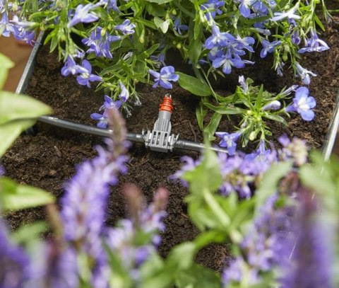 GARDENA AUTOMATYCZNA KONEWKA DO SKRZYNEK BALKONOWYCH GARDENA AUTOMATYCZNA KONEWKA DO SKRZYNEK BALKONOWYCH