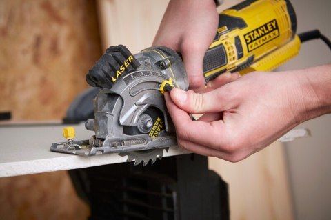 STANLEY MULTI PILARKA 650W 89MM STANLEY MULTI PILARKA 650W 89MM