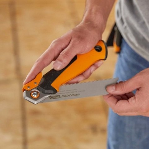FISKARS PIŁA SKŁADANA POWERTOOTH 15CM, 19 TPI FISKARS PIŁA SKŁADANA POWERTOOTH 15CM, 19 TPI