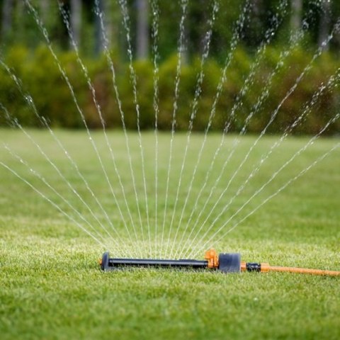 FISKARS ZRASZACZ OSZCZĘDZAJĄCY WODĘ, PODSTAWA METALOWA FISKARS ZRASZACZ OSZCZĘDZAJĄCY WODĘ, PODSTAWA METALOWA