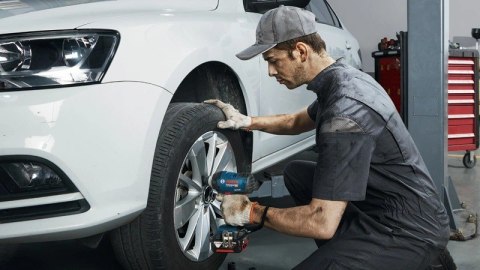 BOSCH KLUCZ UDAROWY AKUMULATOROWY 1/2'' GDS 18V-400 0*AH BOSCH KLUCZ UDAROWY AKUMULATOROWY 1/2'' GDS 18V-400 0*AH