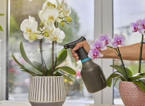 GARDENA OPRYSKIWACZ 0.75 L GARDENA OPRYSKIWACZ 0.75 L
