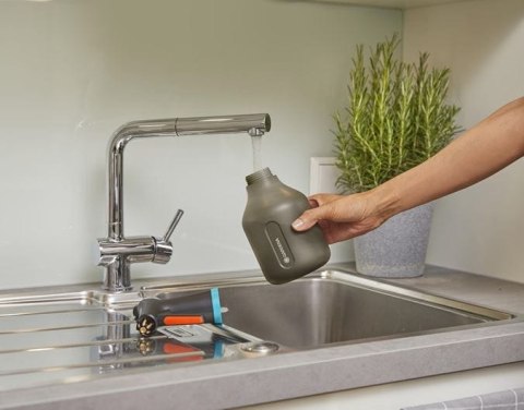 GARDENA OPRYSKIWACZ 0.75 L GARDENA OPRYSKIWACZ 0.75 L