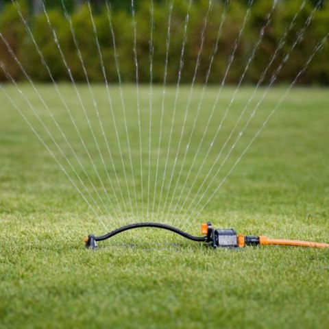 FISKARS ZRASZACZ WAHADŁOWY FISKARS ZRASZACZ WAHADŁOWY