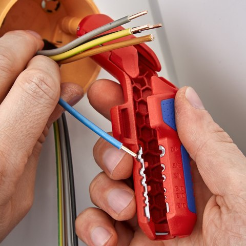 KNIPEX UNIWERSALNE NARZĘDZIE DO ŚCIĄGANIA IZOLACJI DLA LEWORĘCZNYCH KNIPEX UNIWERSALNE NARZĘDZIE DO ŚCIĄGANIA IZOLACJI DLA LEWORĘCZNYCH