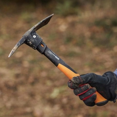 FISKARS KILOF ZE SZPICEM ISOCORE S 36CM FISKARS KILOF ZE SZPICEM ISOCORE S 36CM