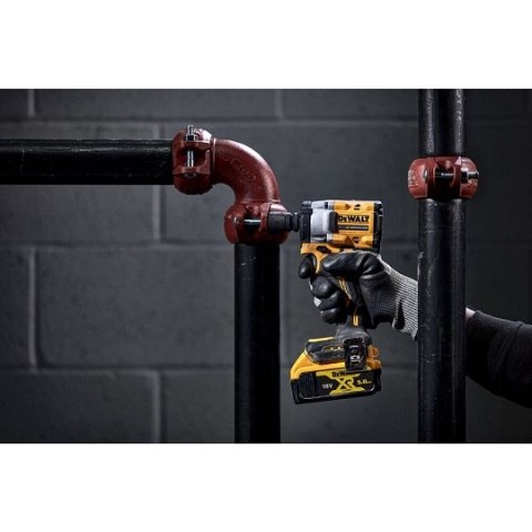 DEWALT AKUMULATOROWY KLUCZ UDAROWY 1/2' XR 18V 0*AH 610 NM DEWALT AKUMULATOROWY KLUCZ UDAROWY 1/2' XR 18V 0*AH 610 NM