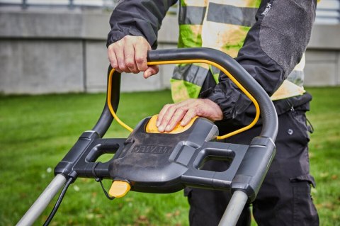 DEWALT KOSIARKA DO TRAWY AKUMULATOROWA 48CM 2*18V 2*5.0*AH DEWALT KOSIARKA DO TRAWY AKUMULATOROWA 48CM 2*18V 2*5.0*AH