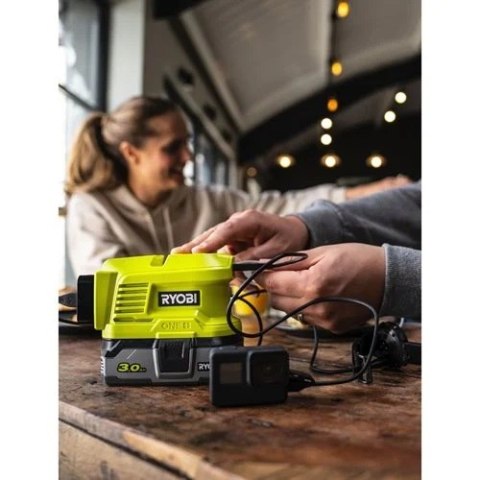 RYOBI PRZETWORNICA NAPIĘCIA 18/230V 150W ONE+ RYOBI PRZETWORNICA NAPIĘCIA 18/230V 150W ONE+