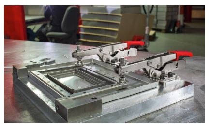 BESSEY REGULOWANY DOCISK KOLANOWY 40MM BESSEY REGULOWANY DOCISK KOLANOWY 40MM