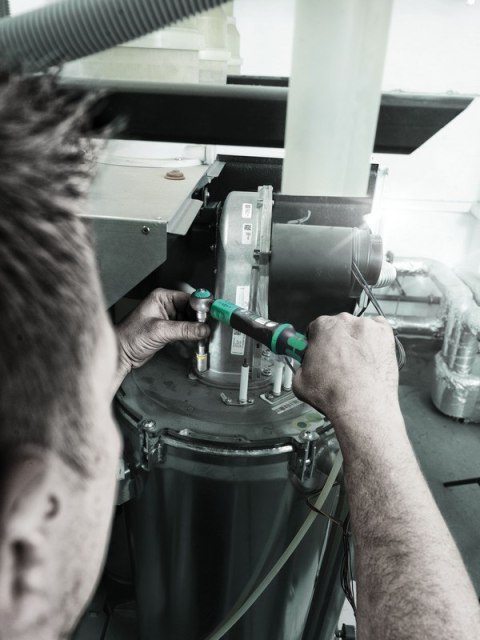 WERA KLUCZ DYNAMOMETRYCZNY SAFE-TORQUE A 1 1/4'',2-12 NM, 2-12 NM WERA KLUCZ DYNAMOMETRYCZNY SAFE-TORQUE A 1 1/4'',2-12 NM, 2-12 NM