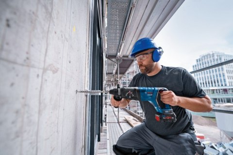 BOSCH MŁOT UDAROWY OBROTOWY AKUMULATOROWY SDS+ GBH 18V-28DC 0*AH L BOSCH MŁOT UDAROWY OBROTOWY AKUMULATOROWY SDS+ GBH 18V-28DC 0*AH L