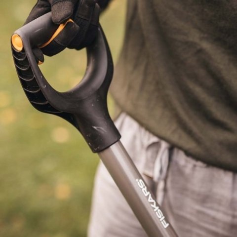 FISKARS SZPADEL ERGONOMIC, OSTRY SZARY FISKARS SZPADEL ERGONOMIC, OSTRY SZARY