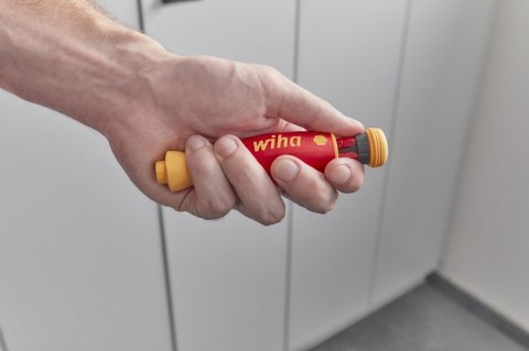 WIHA WKRĘTAK Z MAGAZYNKIEM BITÓW POCKETMAX ELECTRIC, 4 BITY WIHA WKRĘTAK Z MAGAZYNKIEM BITÓW POCKETMAX ELECTRIC, 4 BITY