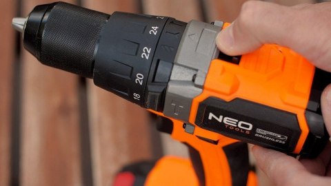 NEO WIERTARKO-WKRĘTARKA BEZSZCZOTKOWA Z UDAREM 100NM ENERGY+,0AH NEO WIERTARKO-WKRĘTARKA BEZSZCZOTKOWA Z UDAREM 100NM ENERGY+,0AH