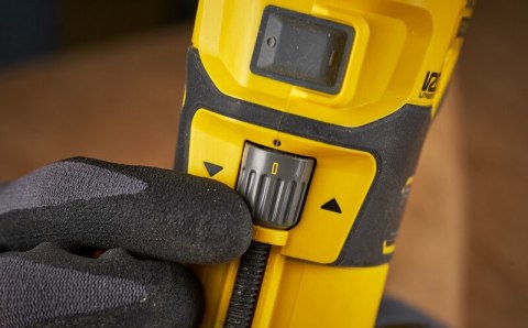STANLEY FREZARKA AKUMULATOROWA 8MM V20 18V 0*AH STANLEY FREZARKA AKUMULATOROWA 8MM V20 18V 0*AH