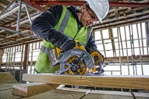 DEWALT PILARKA TARCZOWA AKUMULATOROWA 190MM XR 54V 2*9.0AH TSTAK DEWALT PILARKA TARCZOWA AKUMULATOROWA 190MM XR 54V 2*9.0AH TSTAK