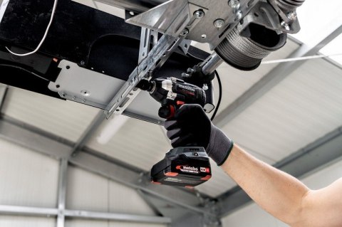 METABO ZESTAW COMBO 18V BS 18 LT BL + SSW 18 LT 300 BL 2*5.2AH METABO ZESTAW COMBO 18V BS 18 LT BL + SSW 18 LT 300 BL 2*5.2AH
