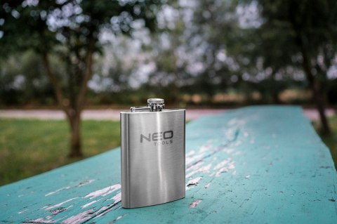 NEO PIERSIÓWKA STALOWA 220ML. NEO PIERSIÓWKA STALOWA 220ML.
