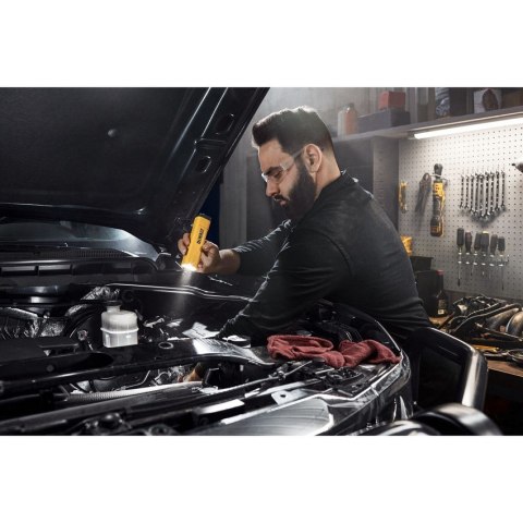 DEWALT LATARKA LED 3 TRYBY 200-400-1200LM USB-C DEWALT LATARKA LED 3 TRYBY 200-400-1200LM USB-C