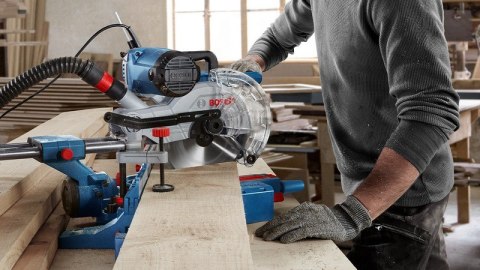 BOSCH PILARKA UKOSOWA, UKOŚNICA GCM 254 D 1800W BOSCH PILARKA UKOSOWA, UKOŚNICA GCM 254 D 1800W