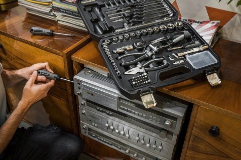 NEO ZESTAW NARZĘDZI M4K GARAGE 90 ELEMENTÓW NEO ZESTAW NARZĘDZI M4K GARAGE 90 ELEMENTÓW