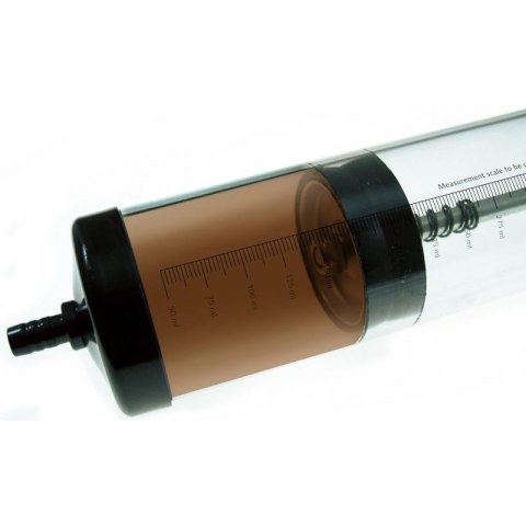Pompka do odsysania oleju, strzykawka 550ml z wężykiem BEAST Pompka do odsysania oleju, strzykawka 550ml z wężykiem BEAST