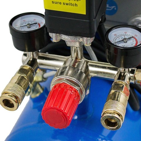Bituxx Sprężarka 24L 1500W 8 Bar (zestaw) Bituxx Sprężarka 24L 1500W 8 Bar (zestaw)